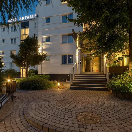 Hotel Antares 3*