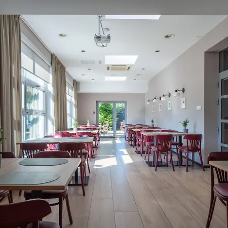 Antares Hotel 3*