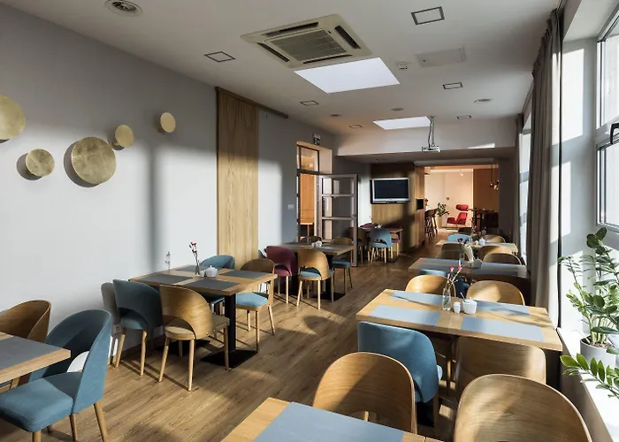 酒店 Antares 格丁尼亚